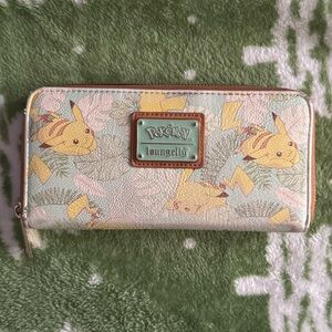 Pokemon Loungefly Pikachu Leaves Wallet